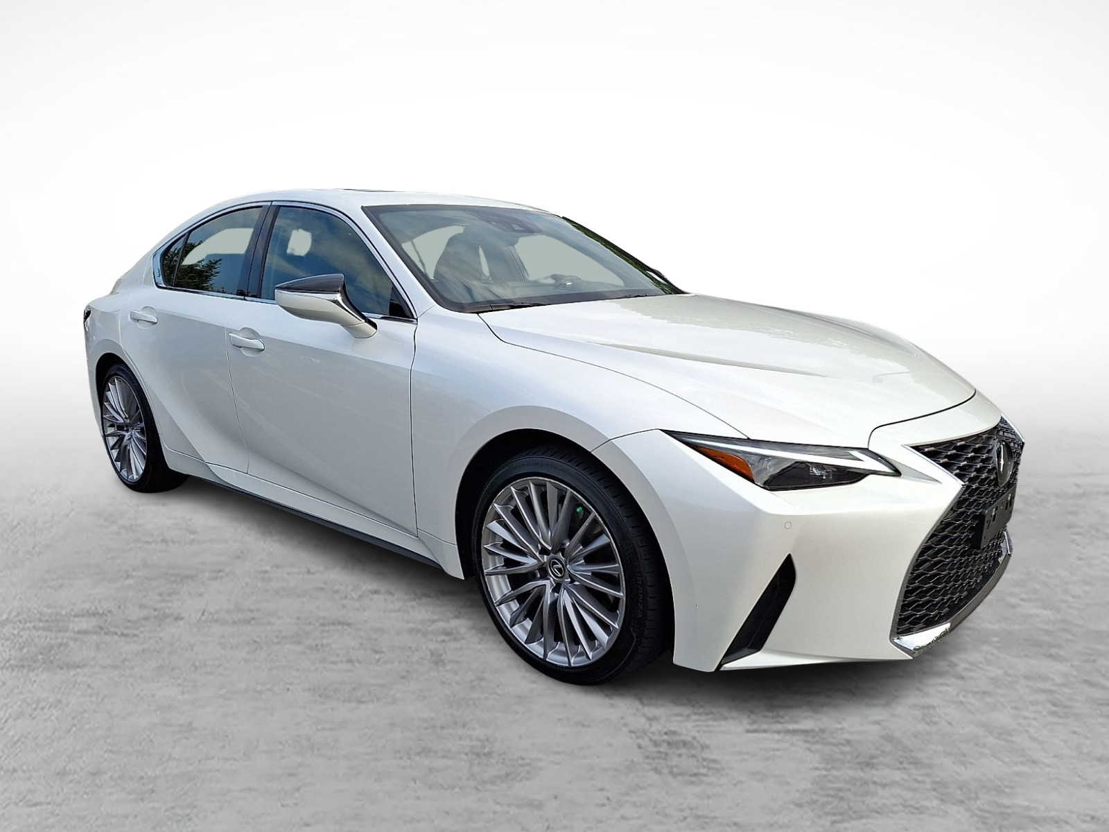 Thumbnail: 2023 Lexus IS - 3