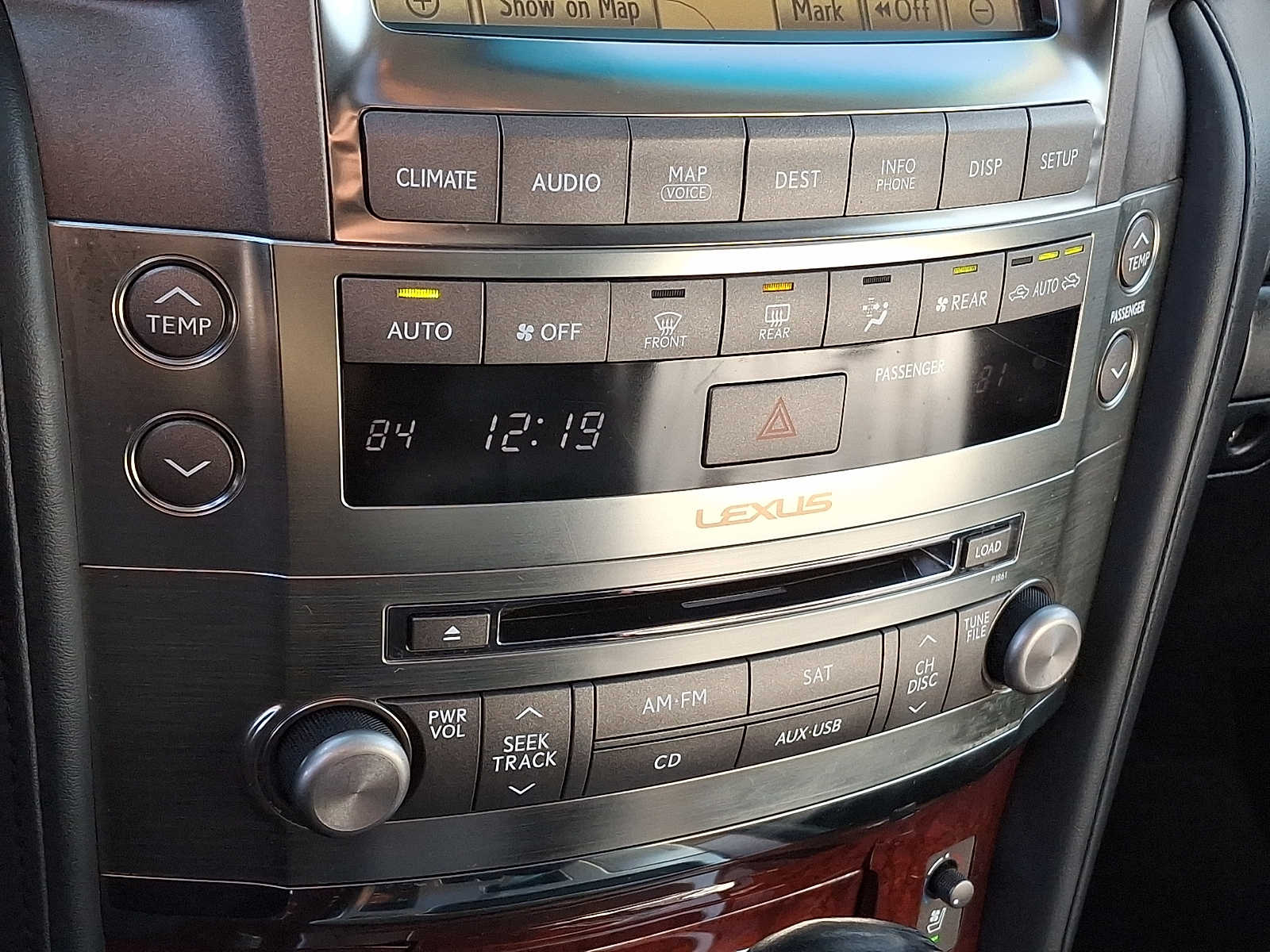 Thumbnail: 2011 Lexus LX - 17