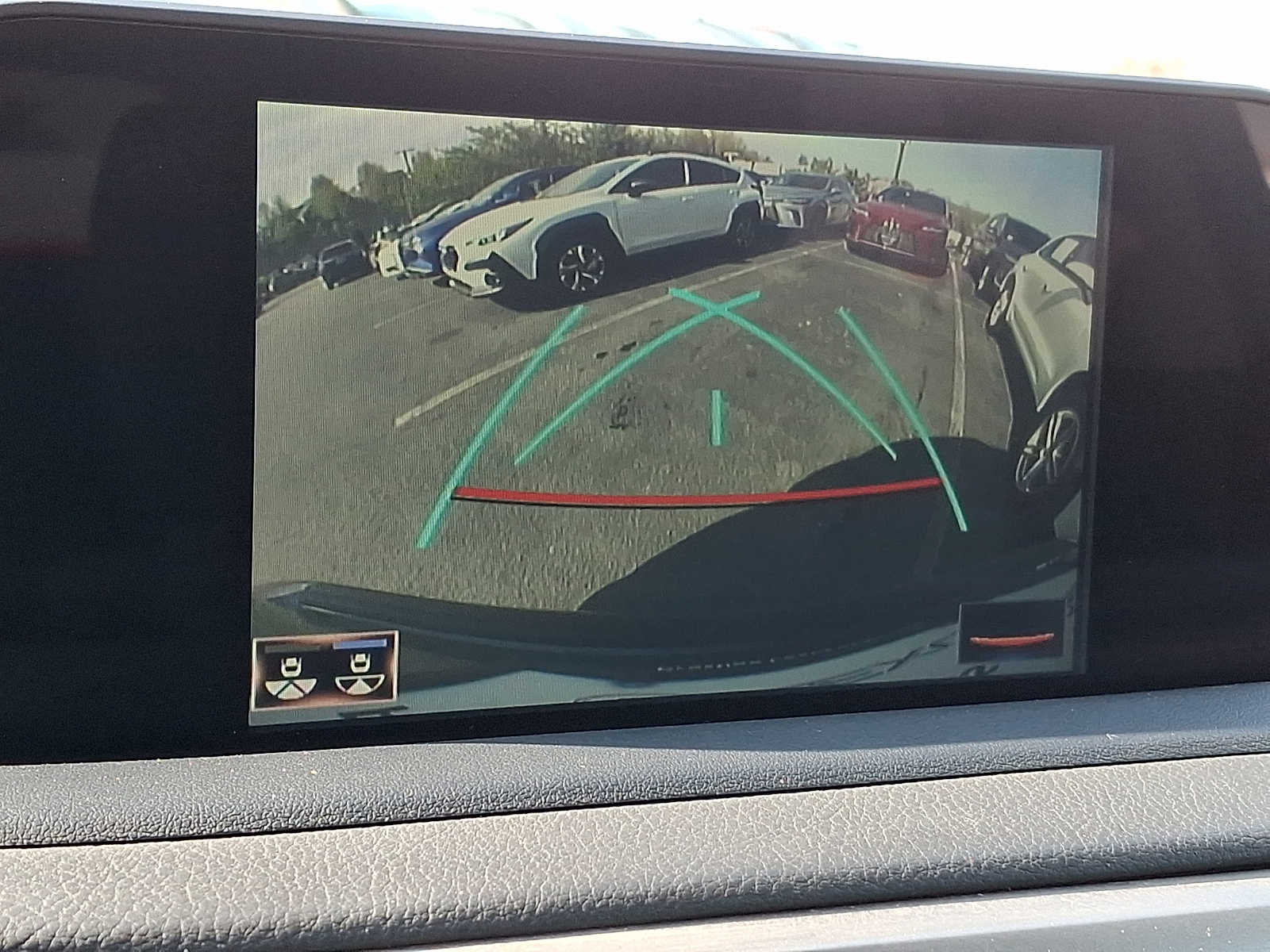 Thumbnail: 2021 Lexus RX - 16