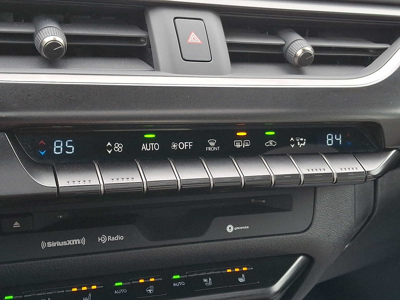 Thumbnail: 2021 Lexus UX - 14