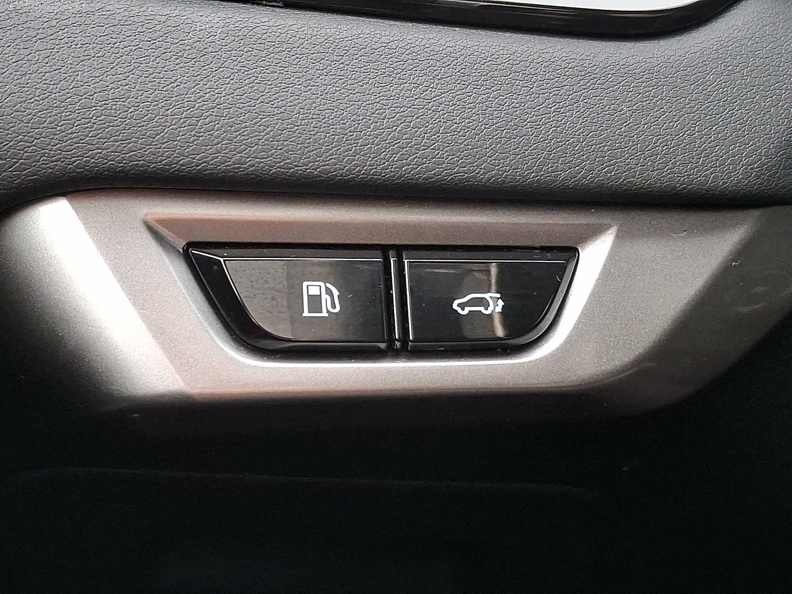 Thumbnail: 2023 Lexus RX - 20