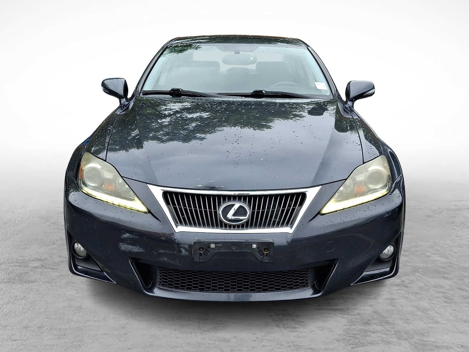 Thumbnail: 2011 Lexus IS - 2
