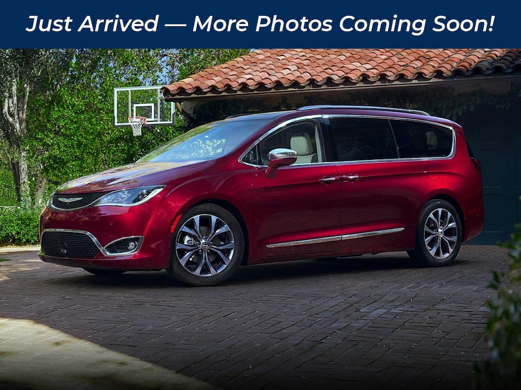 Used 2020 Chrysler Pacifica Limited Van Passenger Van