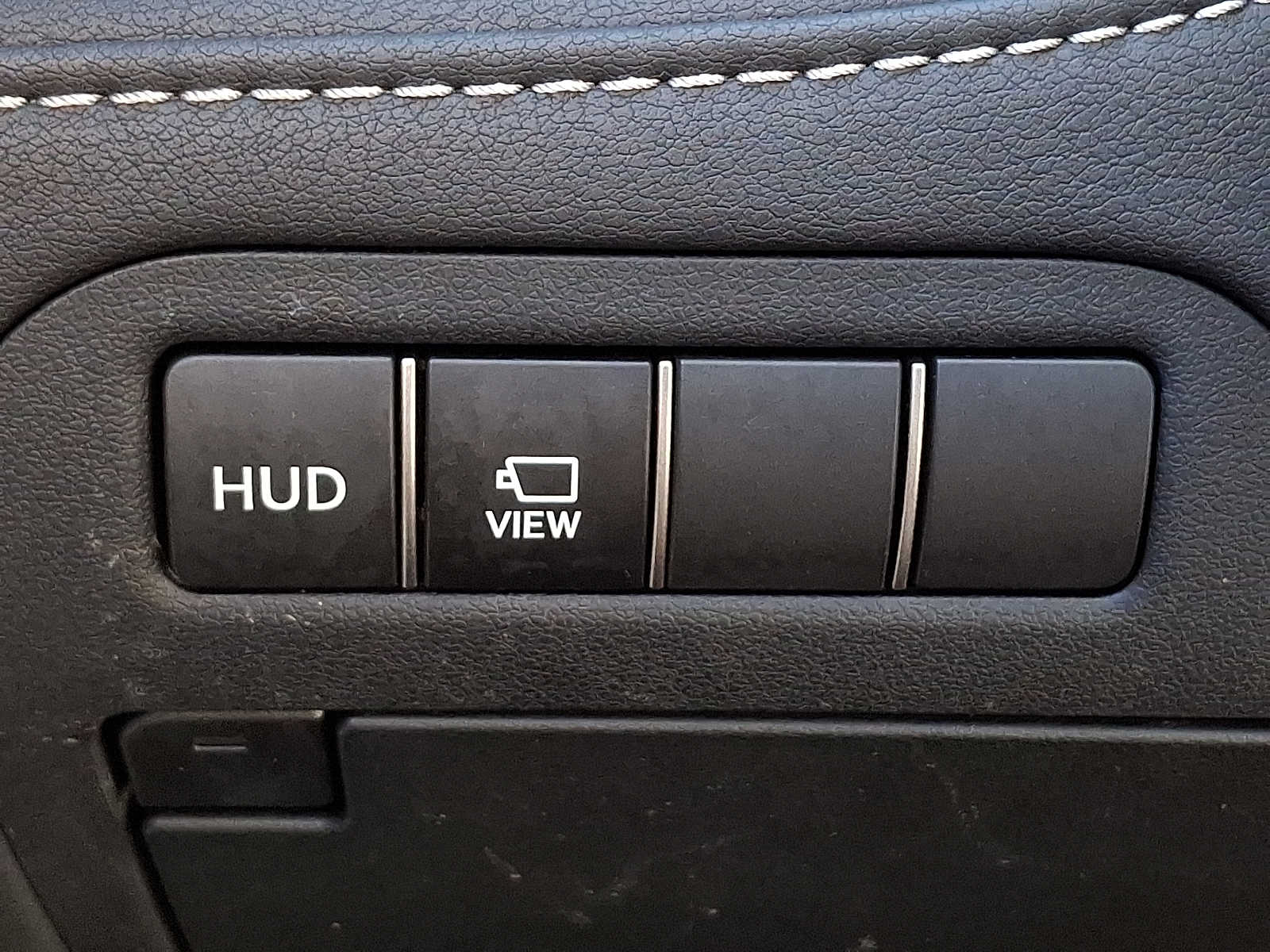 Thumbnail: 2020 Lexus LS - 24