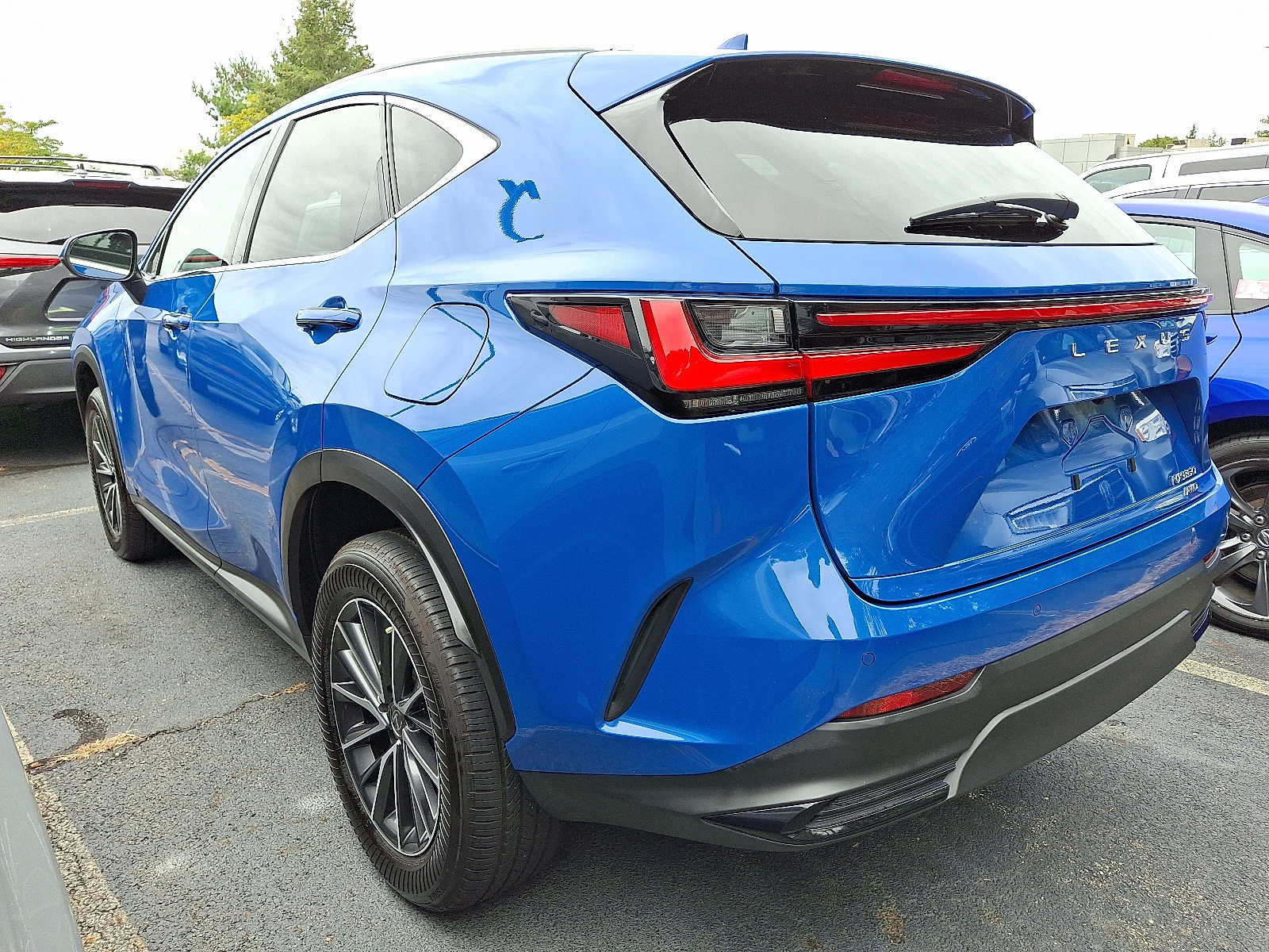 Thumbnail: 2022 Lexus NX - 5