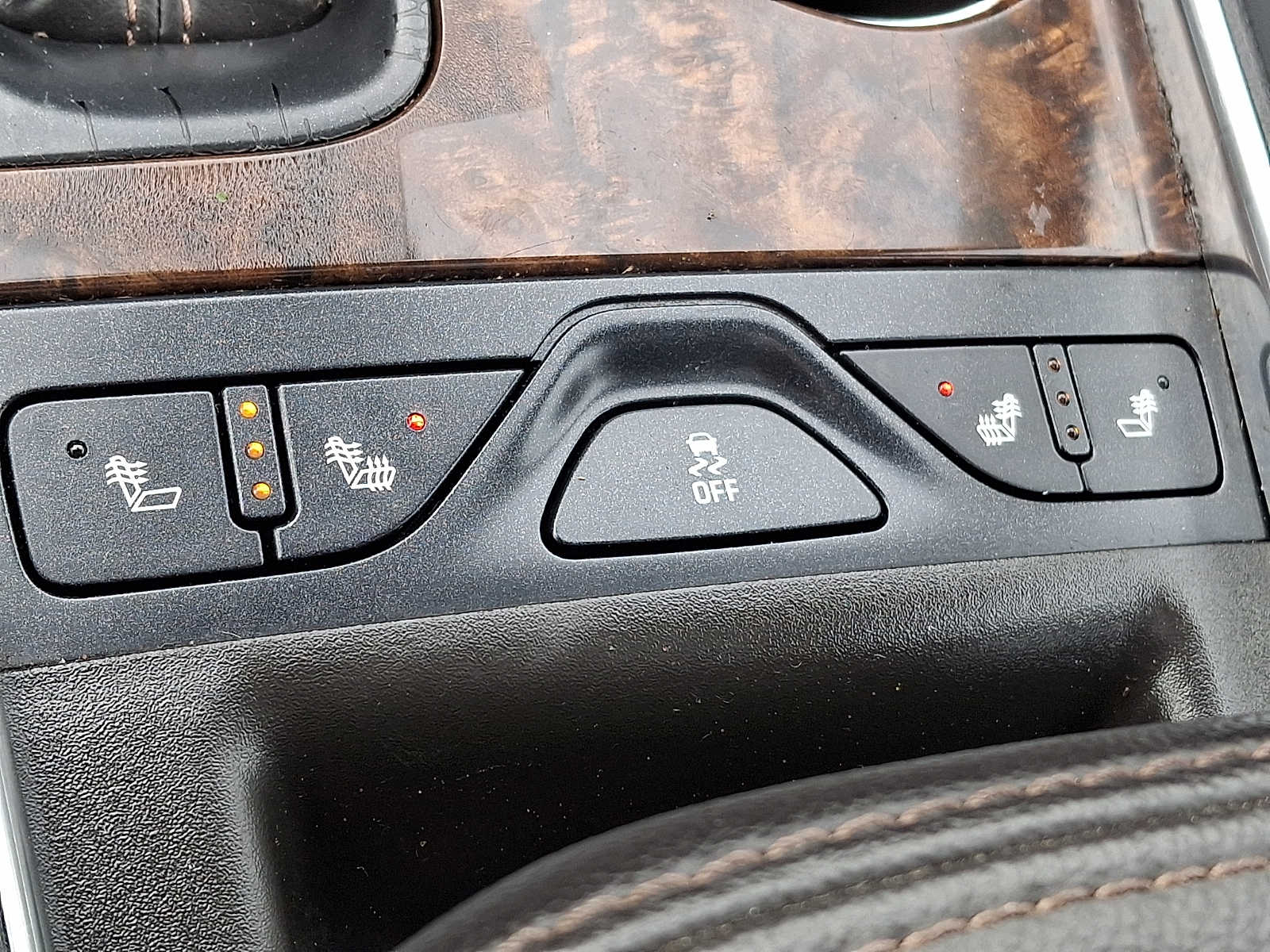 Thumbnail: 2014 Chevrolet Impala - 21