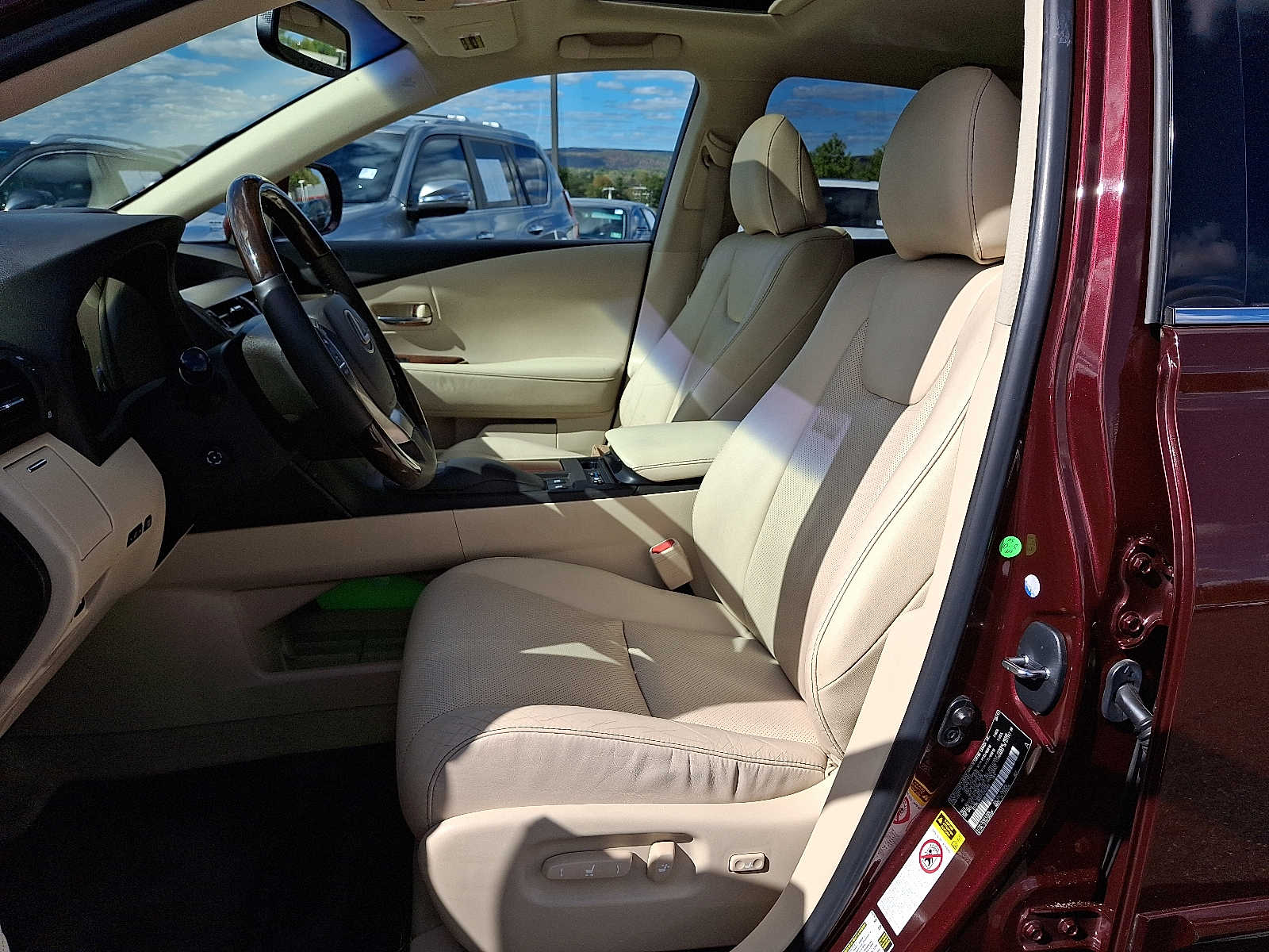 Thumbnail: 2015 Lexus RX - 10