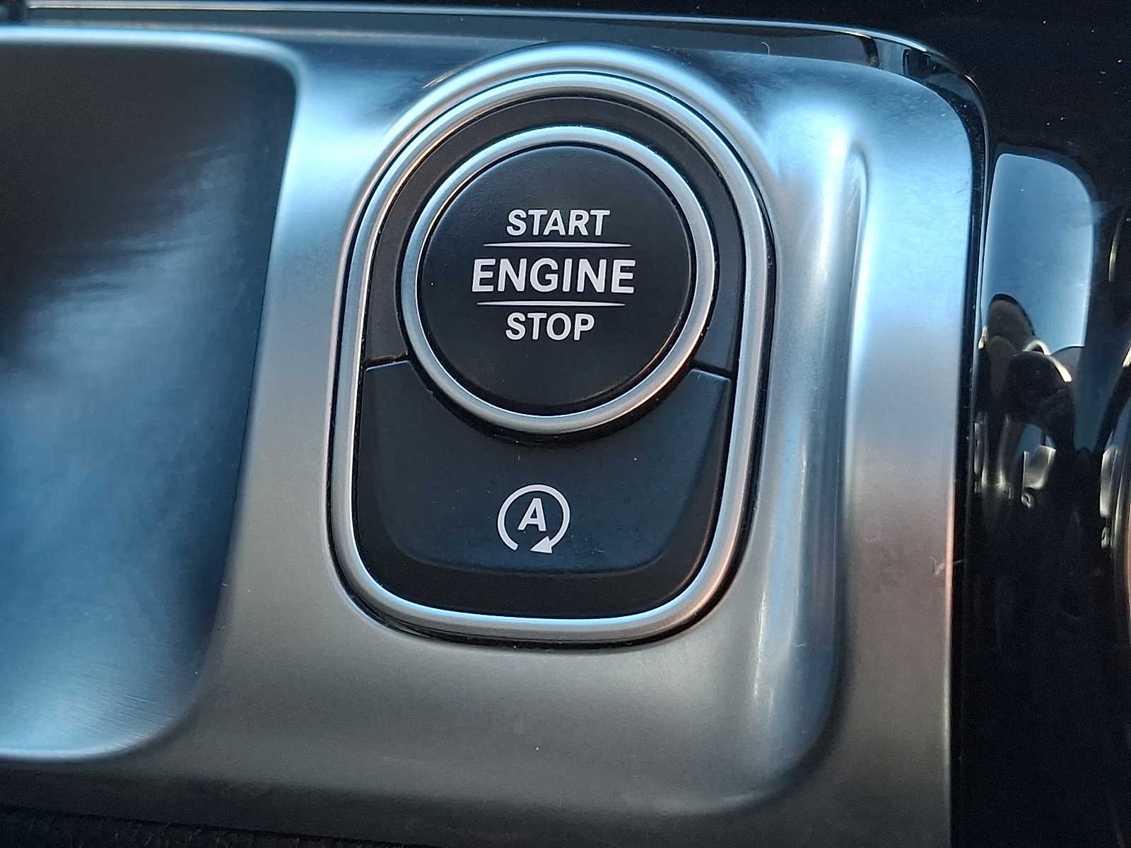 Thumbnail: 2022 Mercedes-Benz GLB - 19