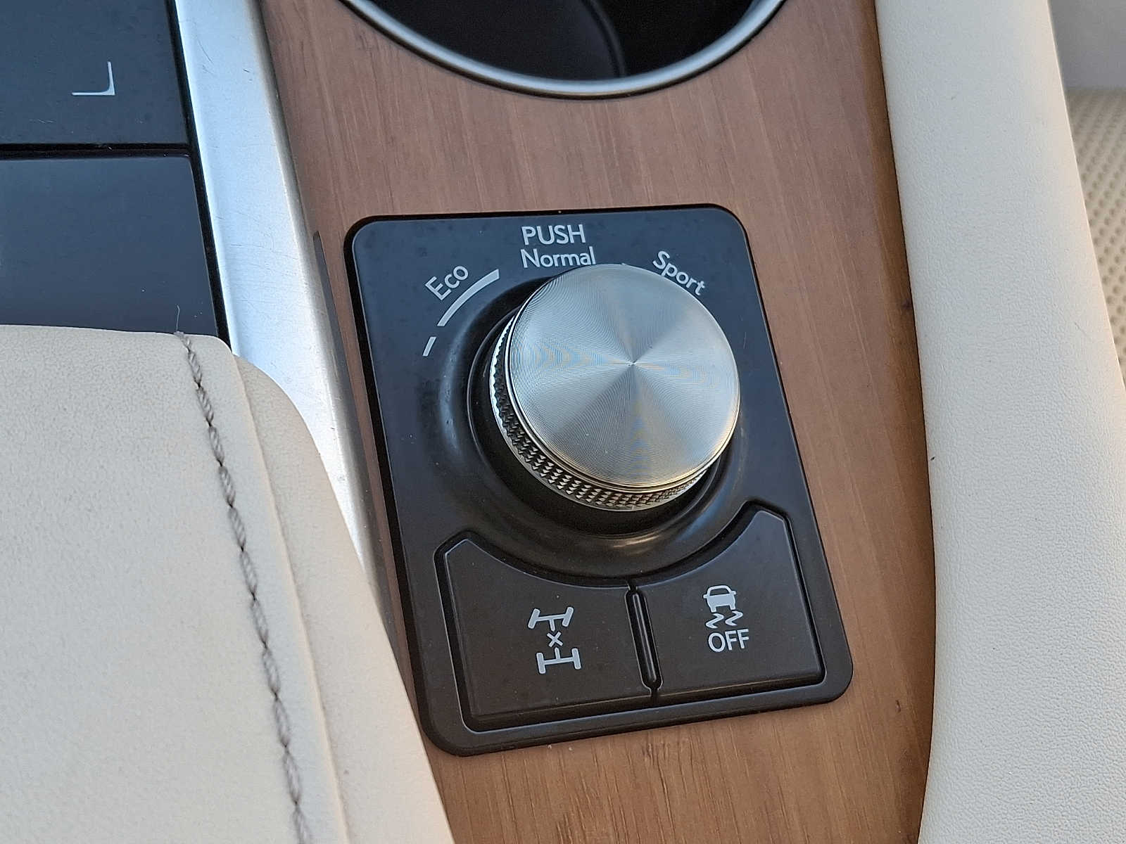 Thumbnail: 2021 Lexus RX - 23