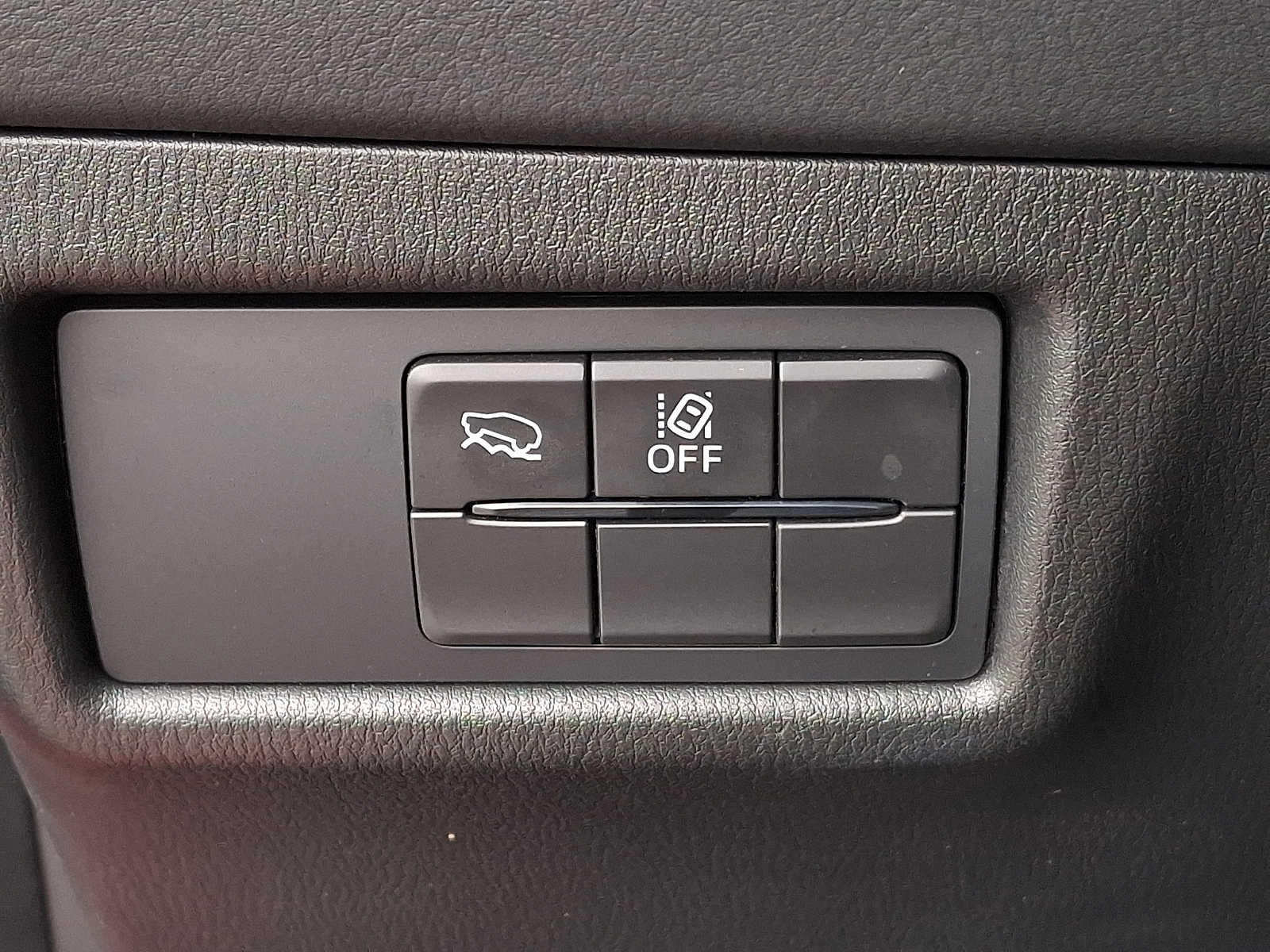 Thumbnail: 2023 Mazda CX-5 - 20