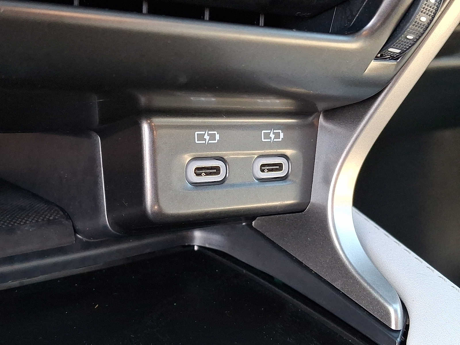 Thumbnail: 2023 Lexus RX - 21