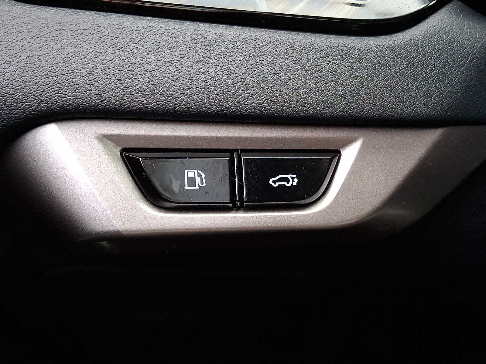 Thumbnail: 2024 Lexus RX - 22