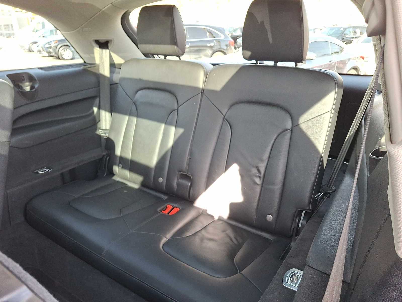 Thumbnail: 2012 Audi Q7 - 8