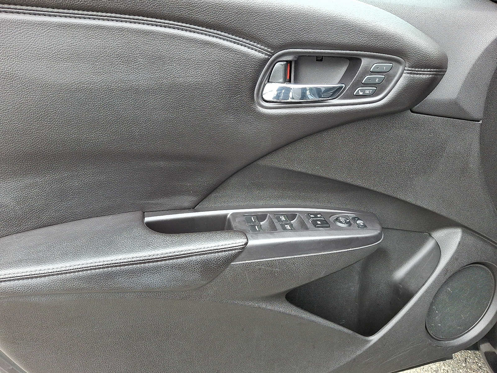 Thumbnail: 2015 Acura RDX - 8