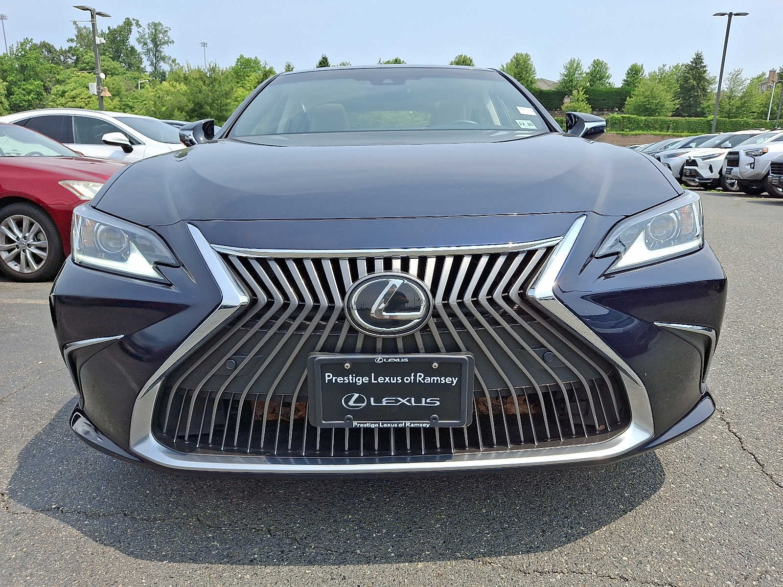 2021 Lexus ES 350 2