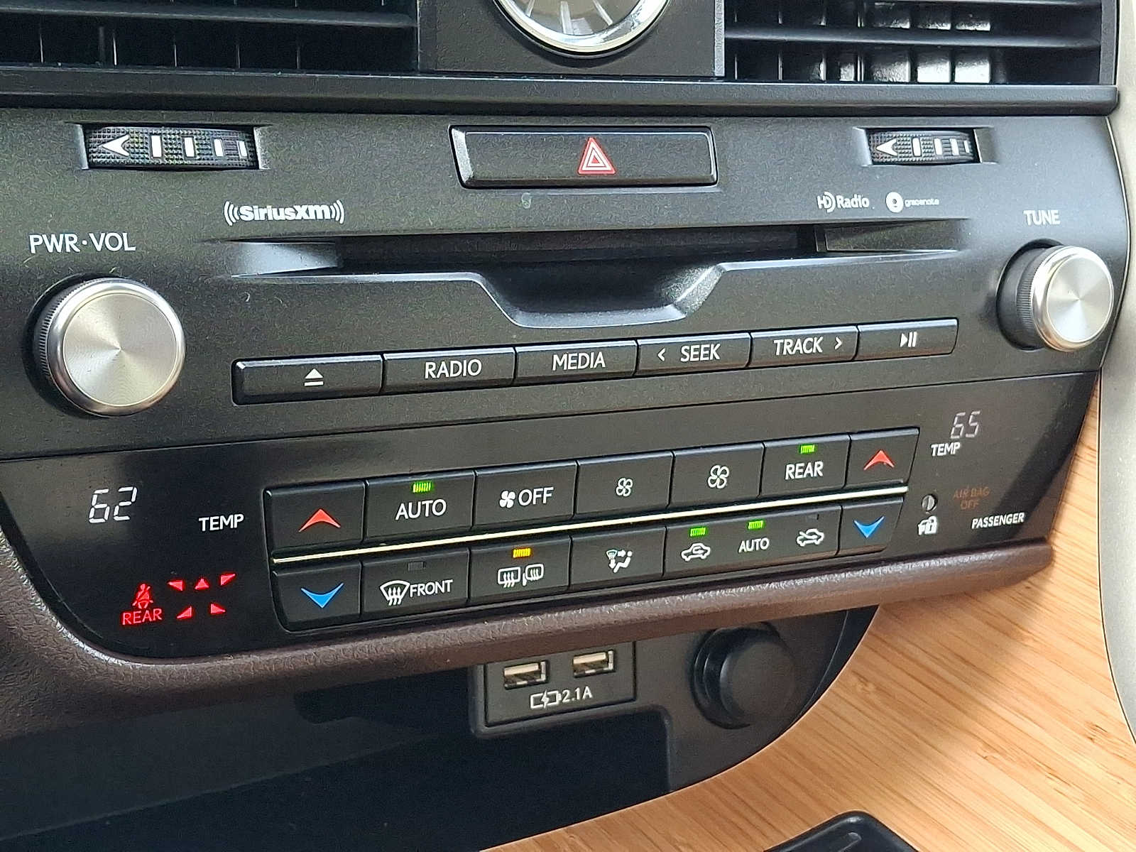 Thumbnail: 2020 Lexus RX - 15