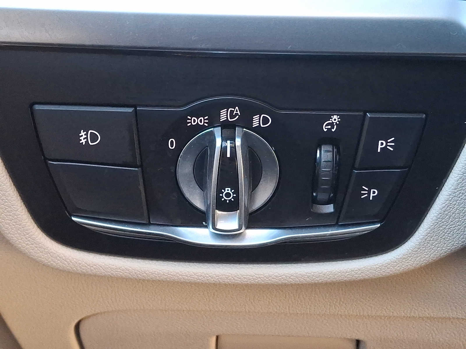 Thumbnail: 2020 BMW X3 - 23