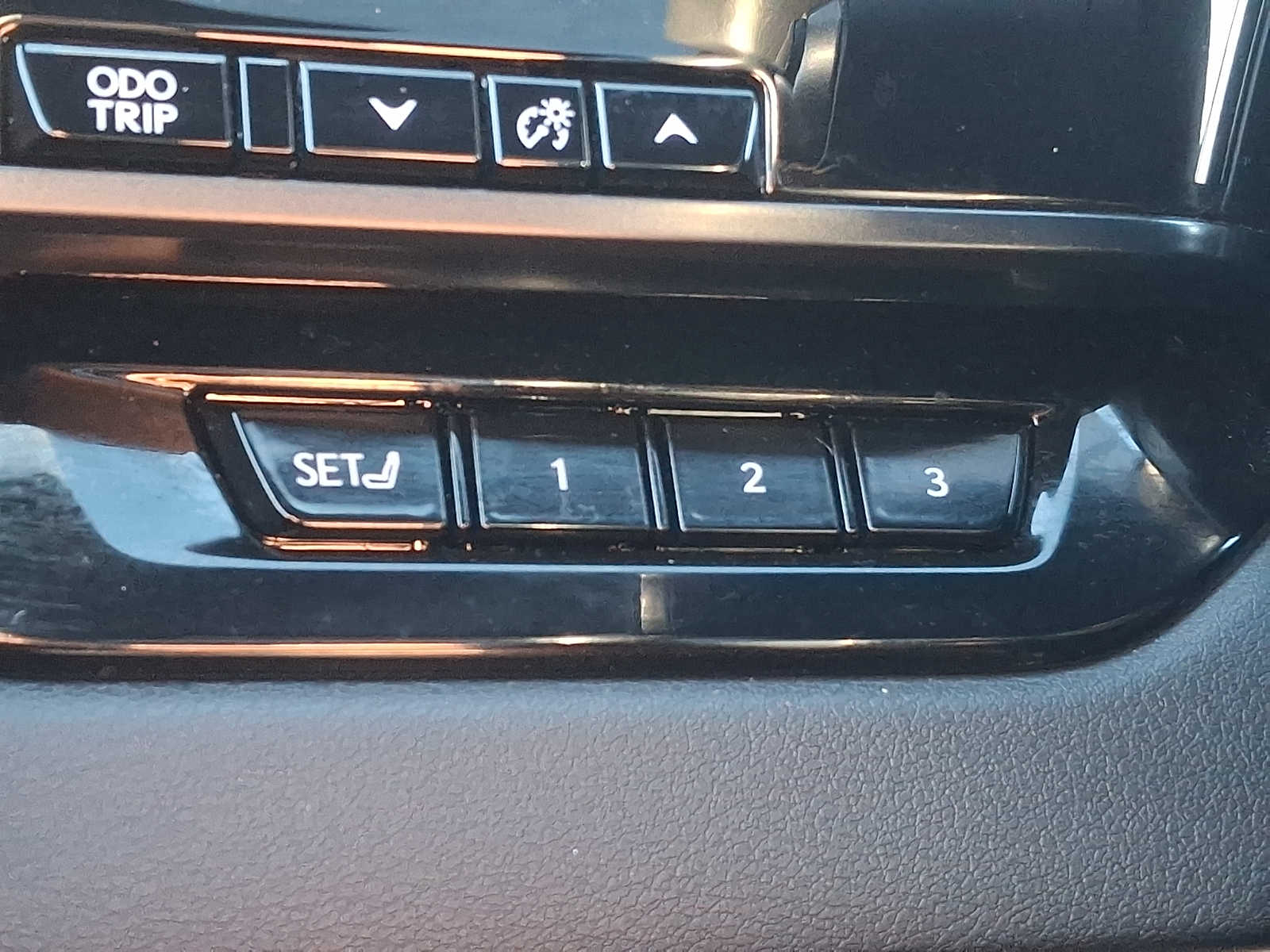 Thumbnail: 2024 Lexus RX - 21