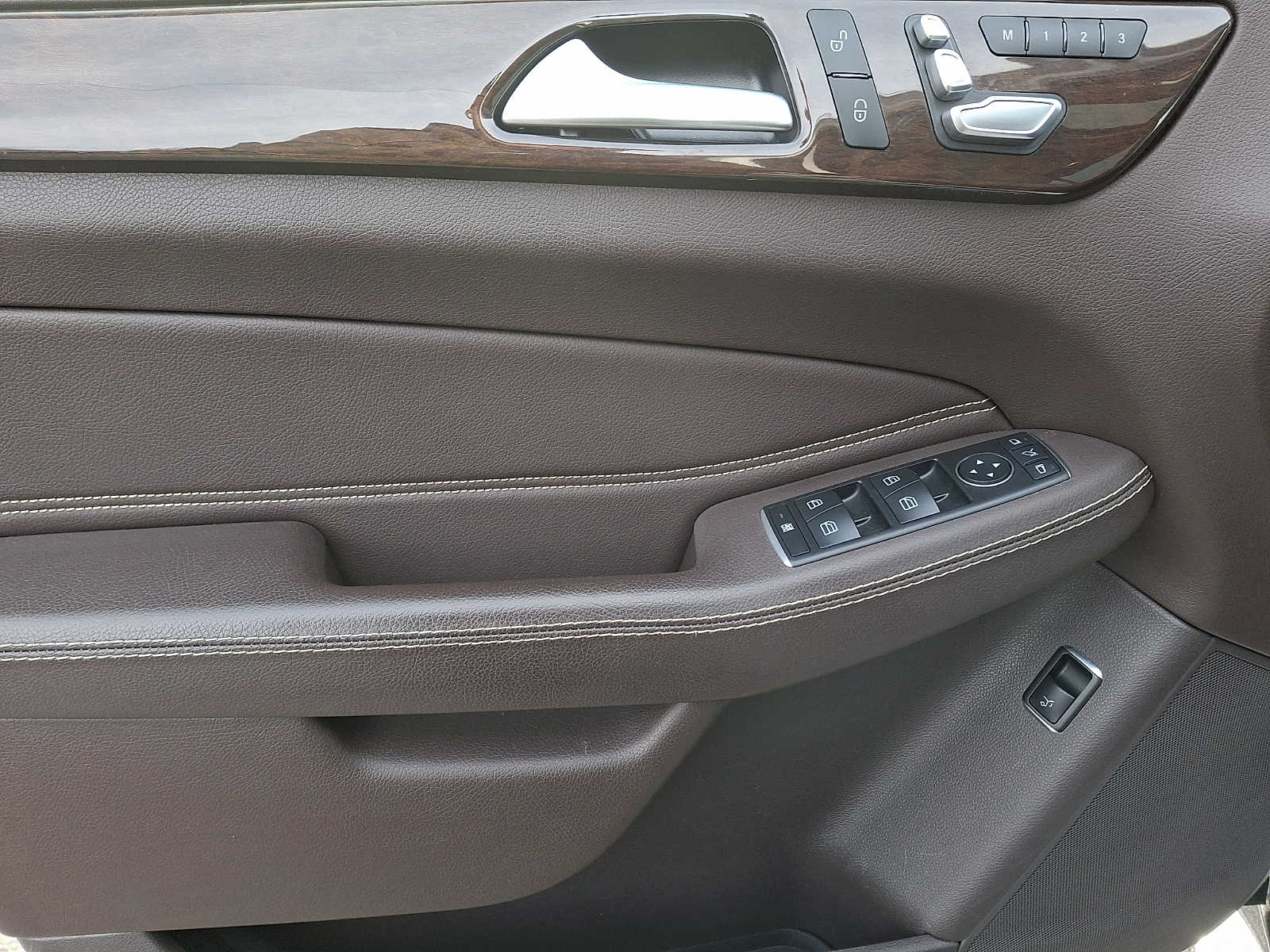 Thumbnail: 2018 Mercedes-Benz GLE - 9