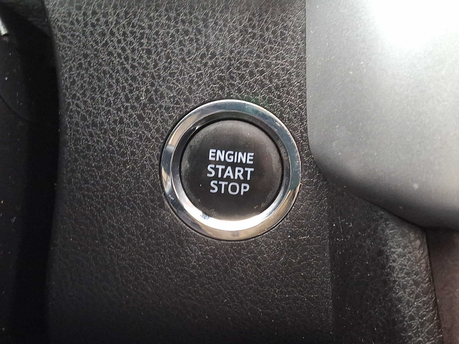 Thumbnail: 2017 Toyota Highlander - 23