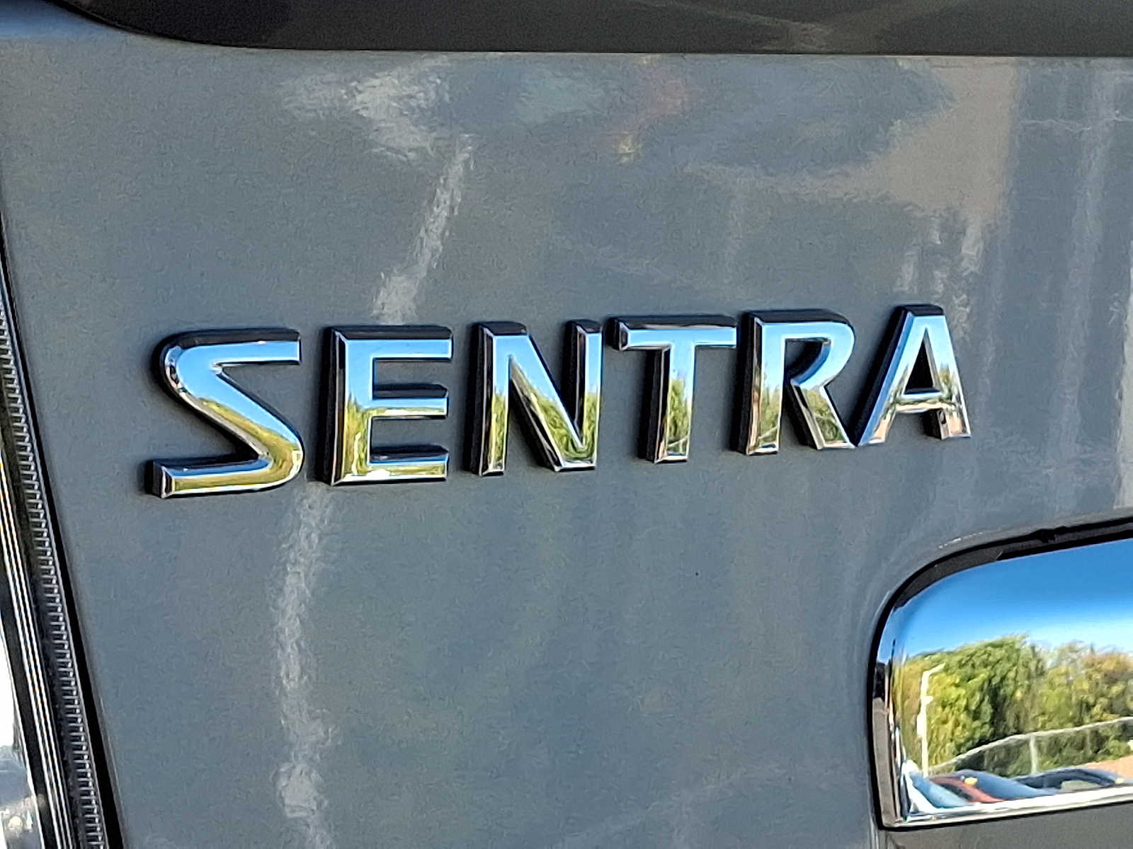 Thumbnail: 2012 Nissan Sentra - 31