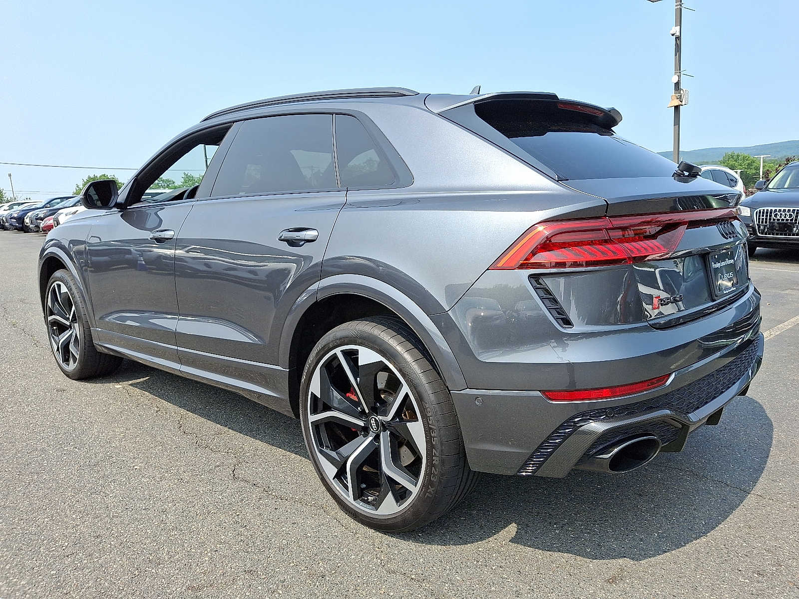 Thumbnail: 2021 Audi RS Q8 - 6