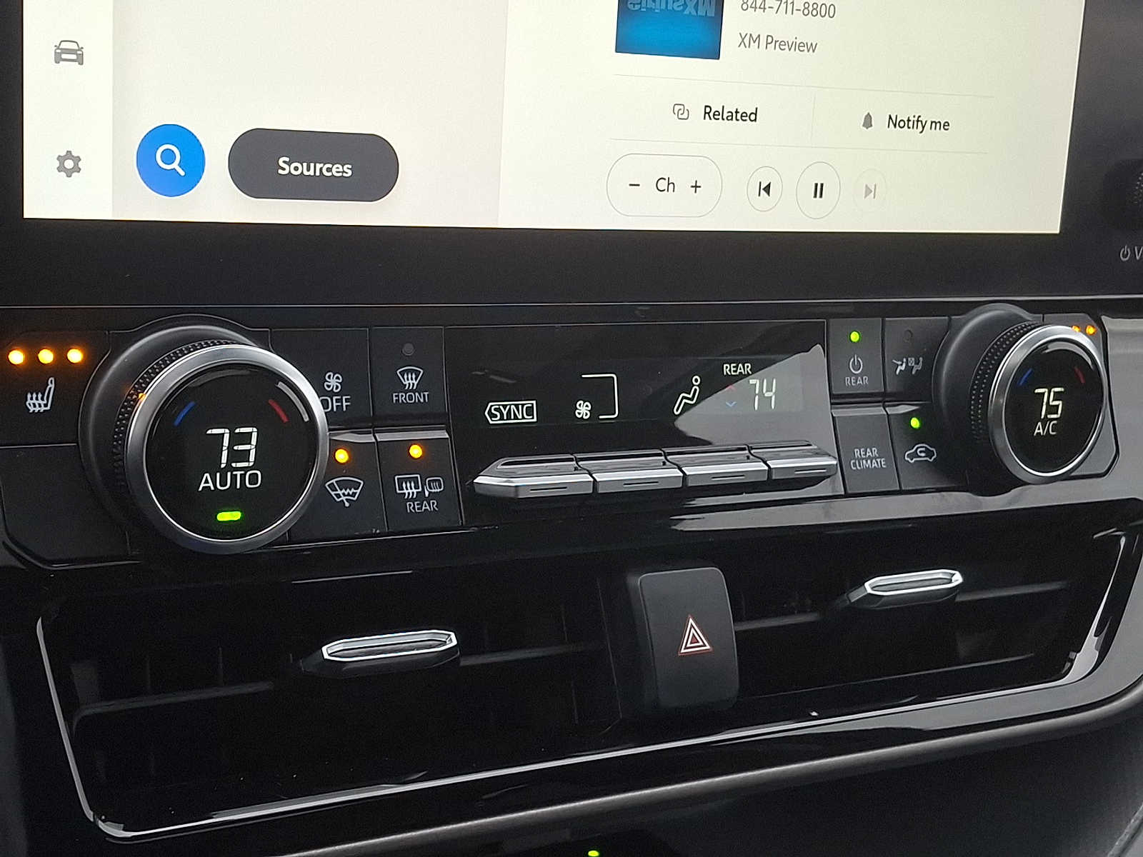 Thumbnail: 2023 Toyota Highlander - 13