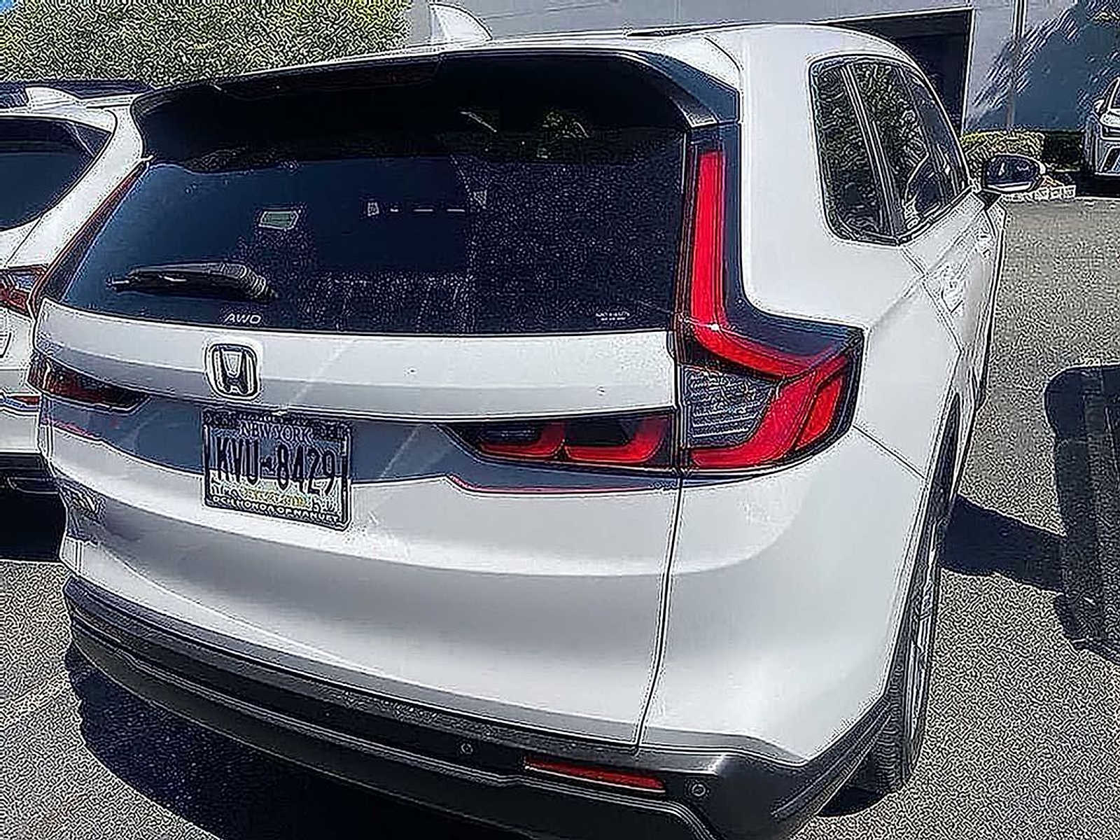 Thumbnail: 2023 Honda CR-V - 16