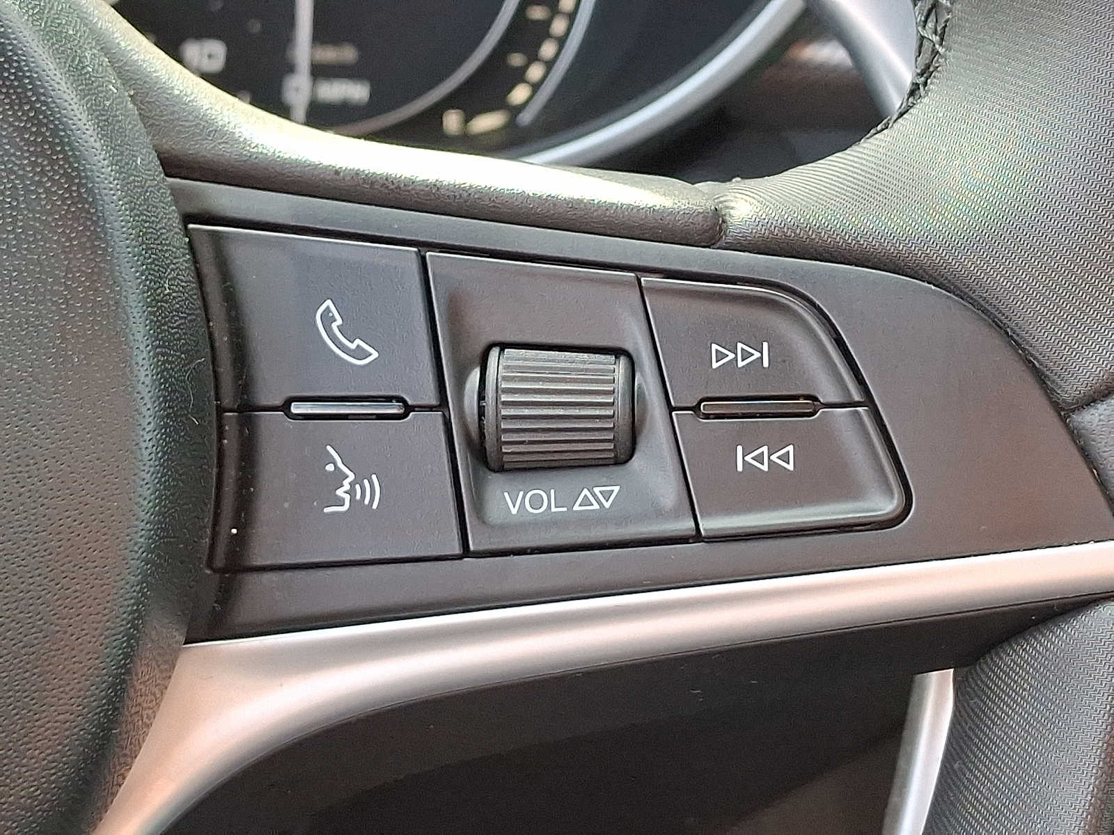 Thumbnail: 2019 Alfa Romeo Stelvio - 18