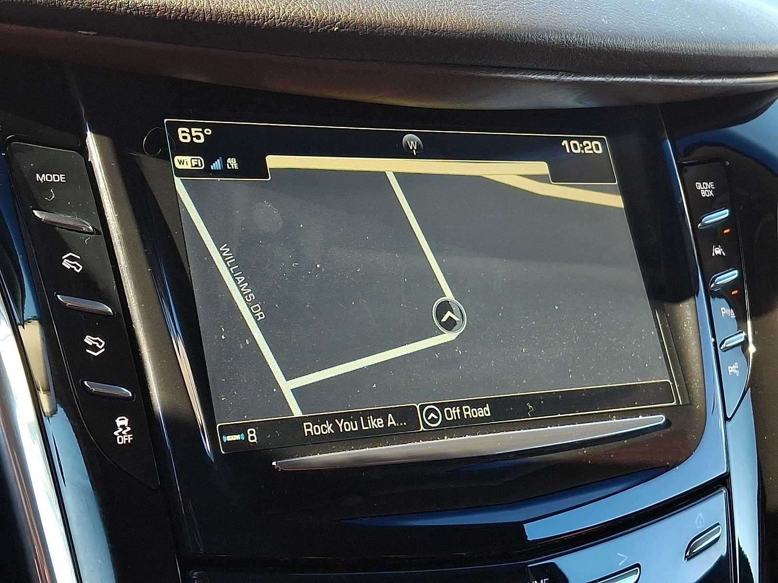 Thumbnail: 2017 Cadillac Escalade - 17