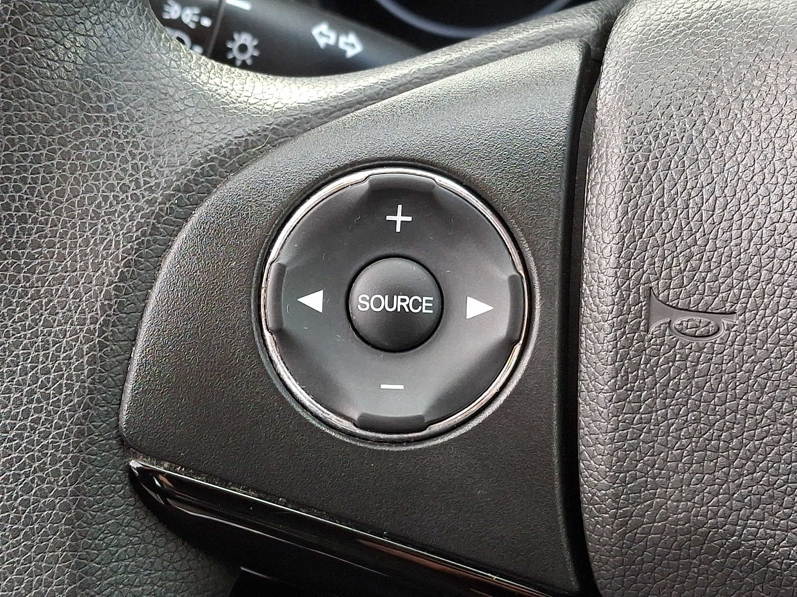 Thumbnail: 2019 Honda HR-V - 20