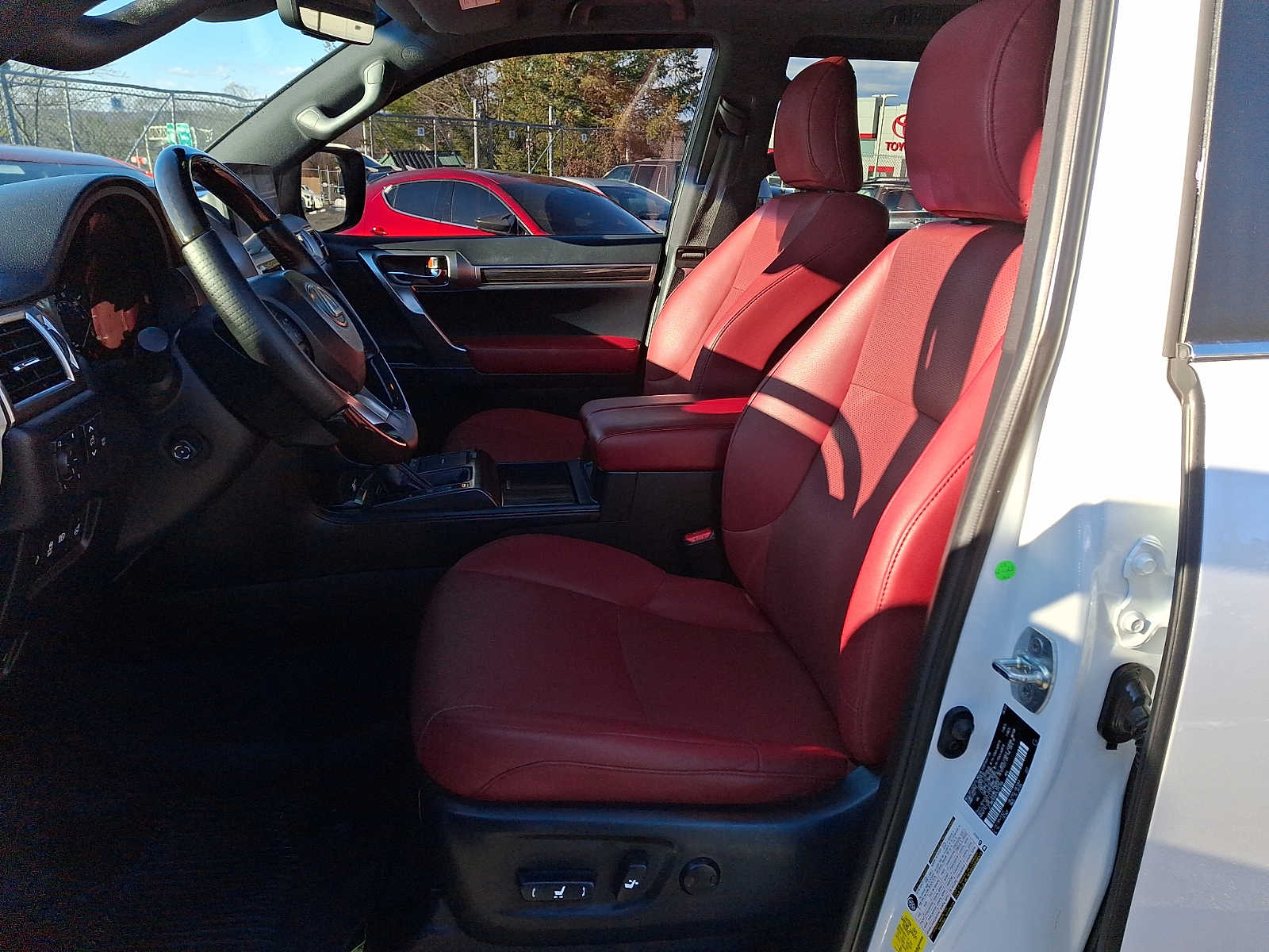 Thumbnail: 2023 Lexus GX - 9