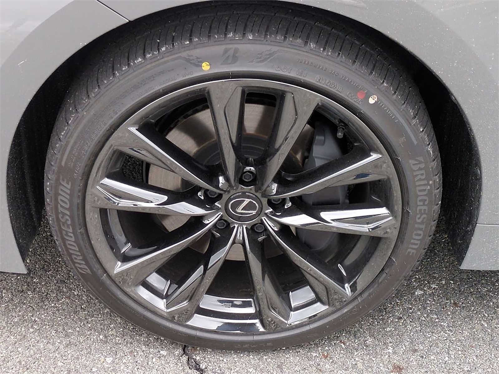 2025 Lexus IS 350 14