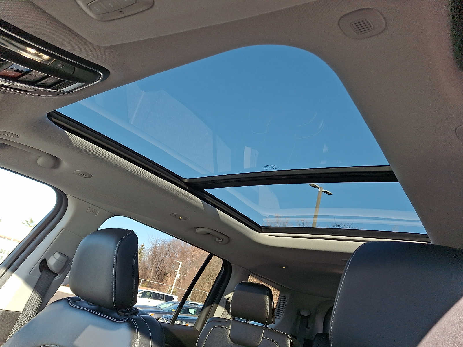 Thumbnail: 2024 Jeep Grand Cherokee L - 11