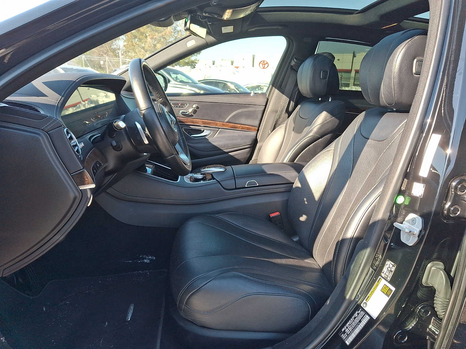 Thumbnail: 2018 Mercedes-Benz B-Class - 10