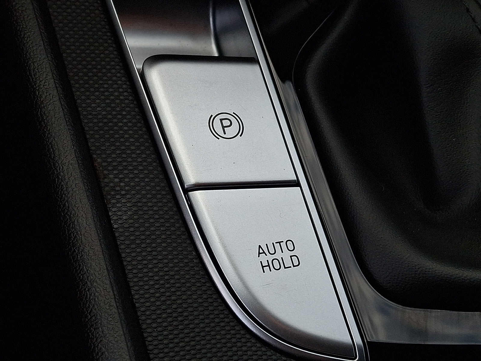 Thumbnail: 2023 Hyundai Elantra - 23