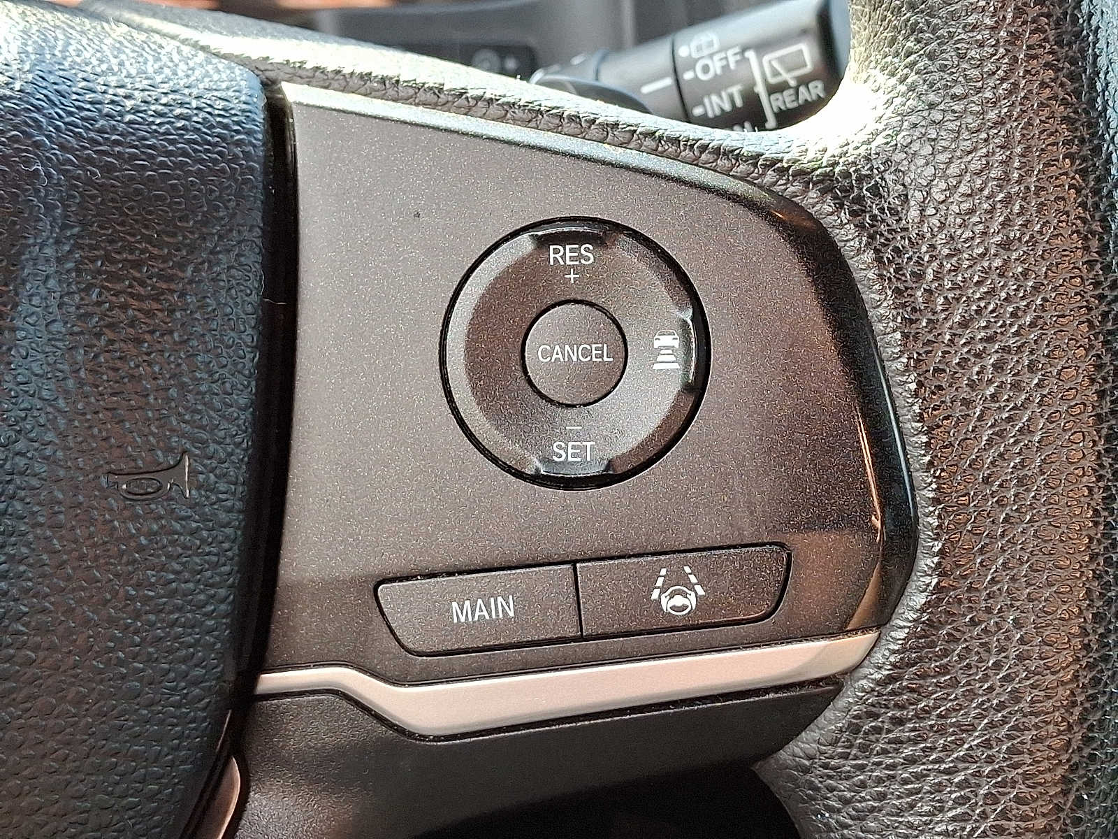 Thumbnail: 2019 Honda Passport - 16