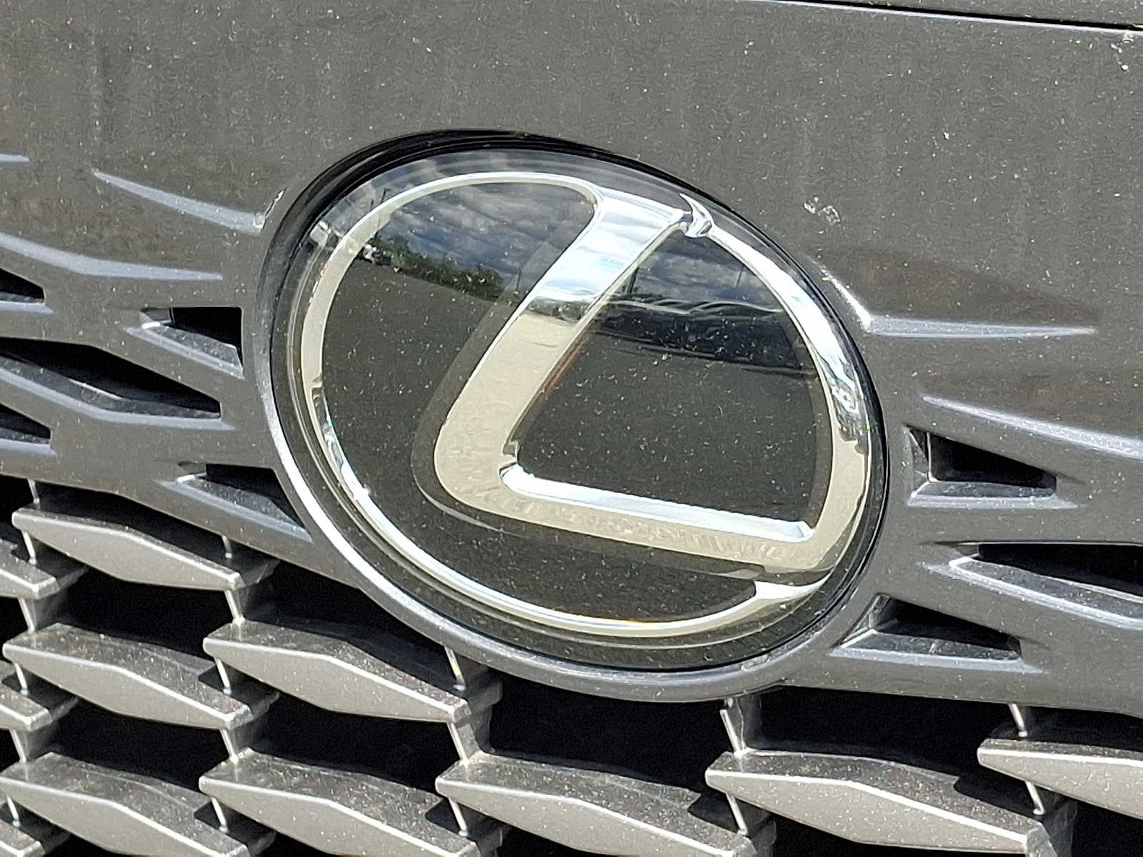 Thumbnail: 2025 Lexus RX - 29