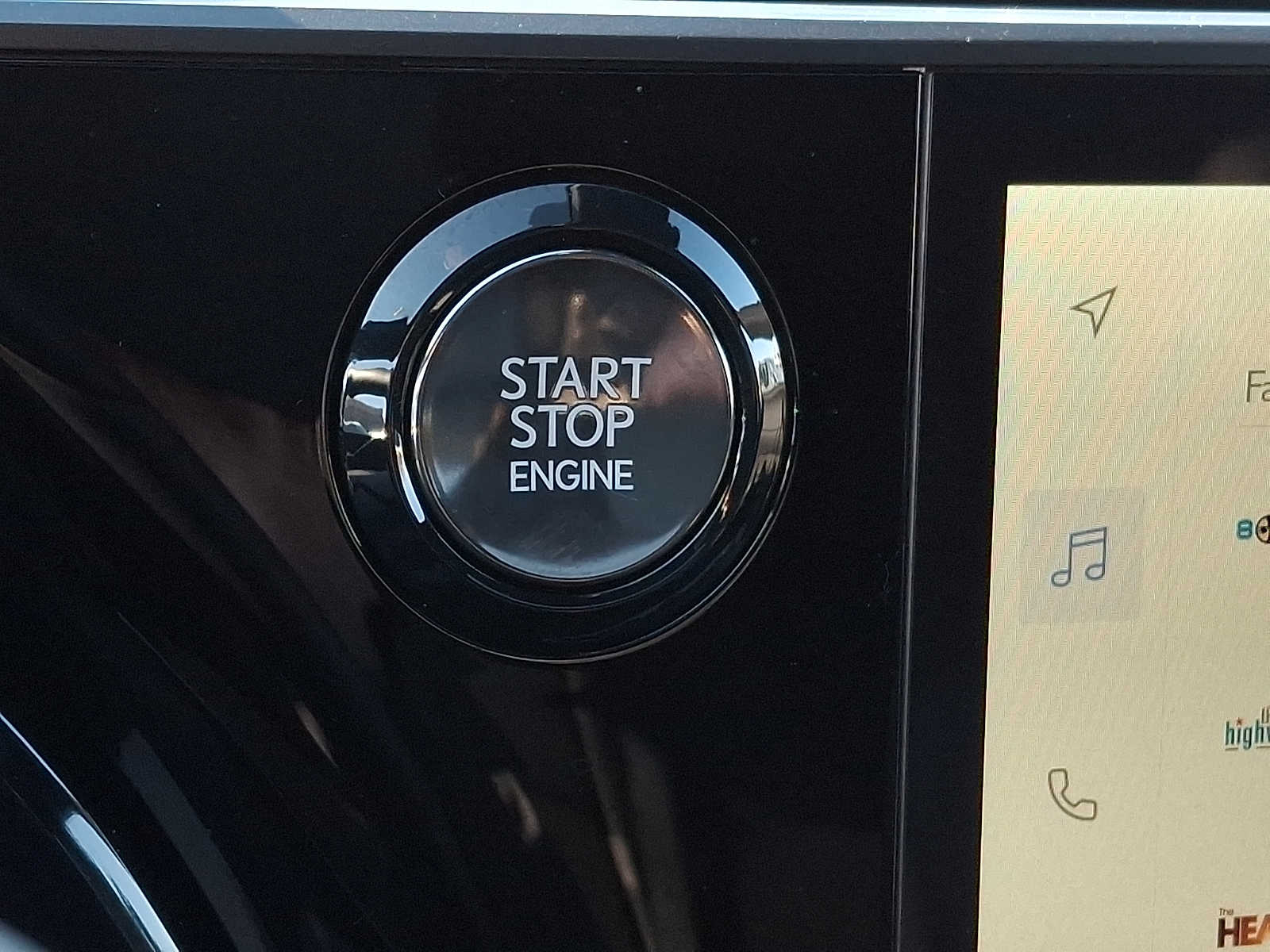 Thumbnail: 2025 Lexus RX - 19