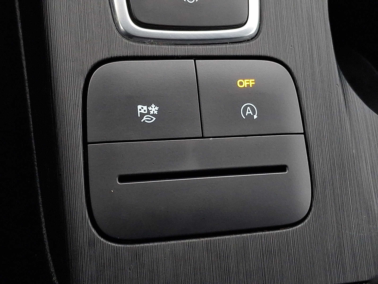 Thumbnail: 2022 Ford Escape - 22