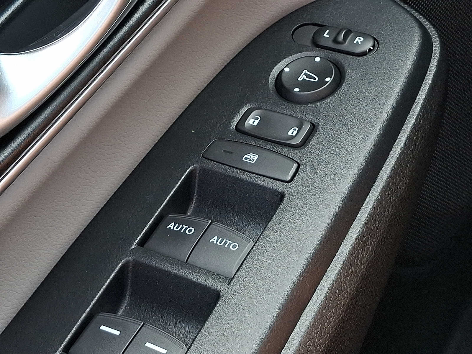 Thumbnail: 2022 Honda CR-V - 25