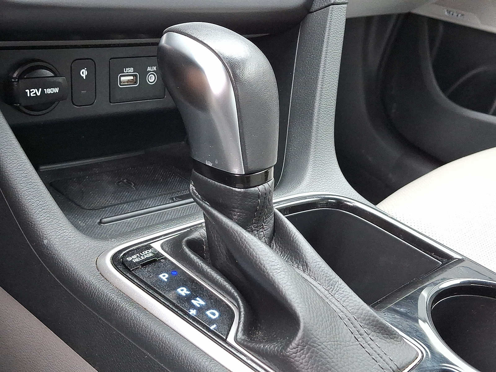 Thumbnail: 2019 Hyundai Sonata - 11