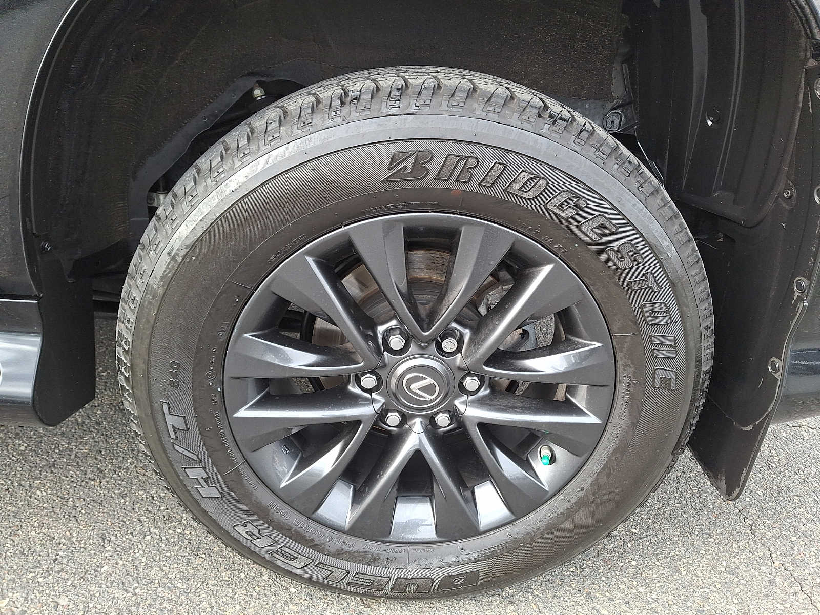 Thumbnail: 2023 Lexus GX - 7