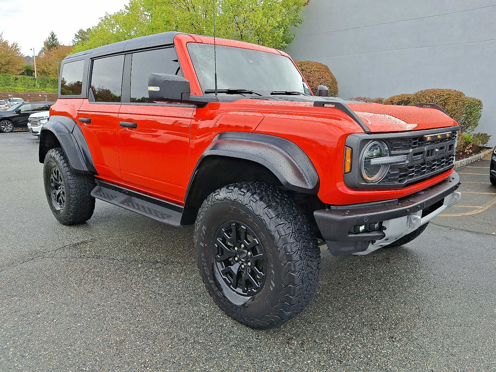Thumbnail: 2022 Ford Bronco - 3
