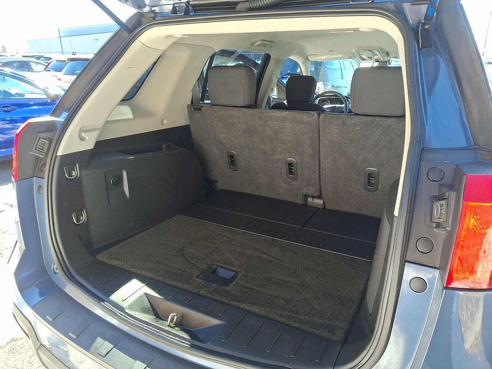 Thumbnail: 2011 GMC Terrain - 27