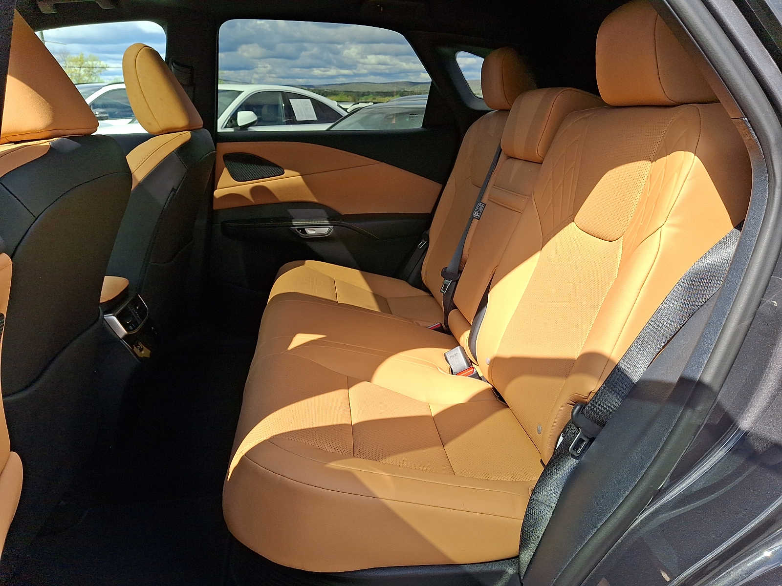 Thumbnail: 2025 Lexus RX - 8