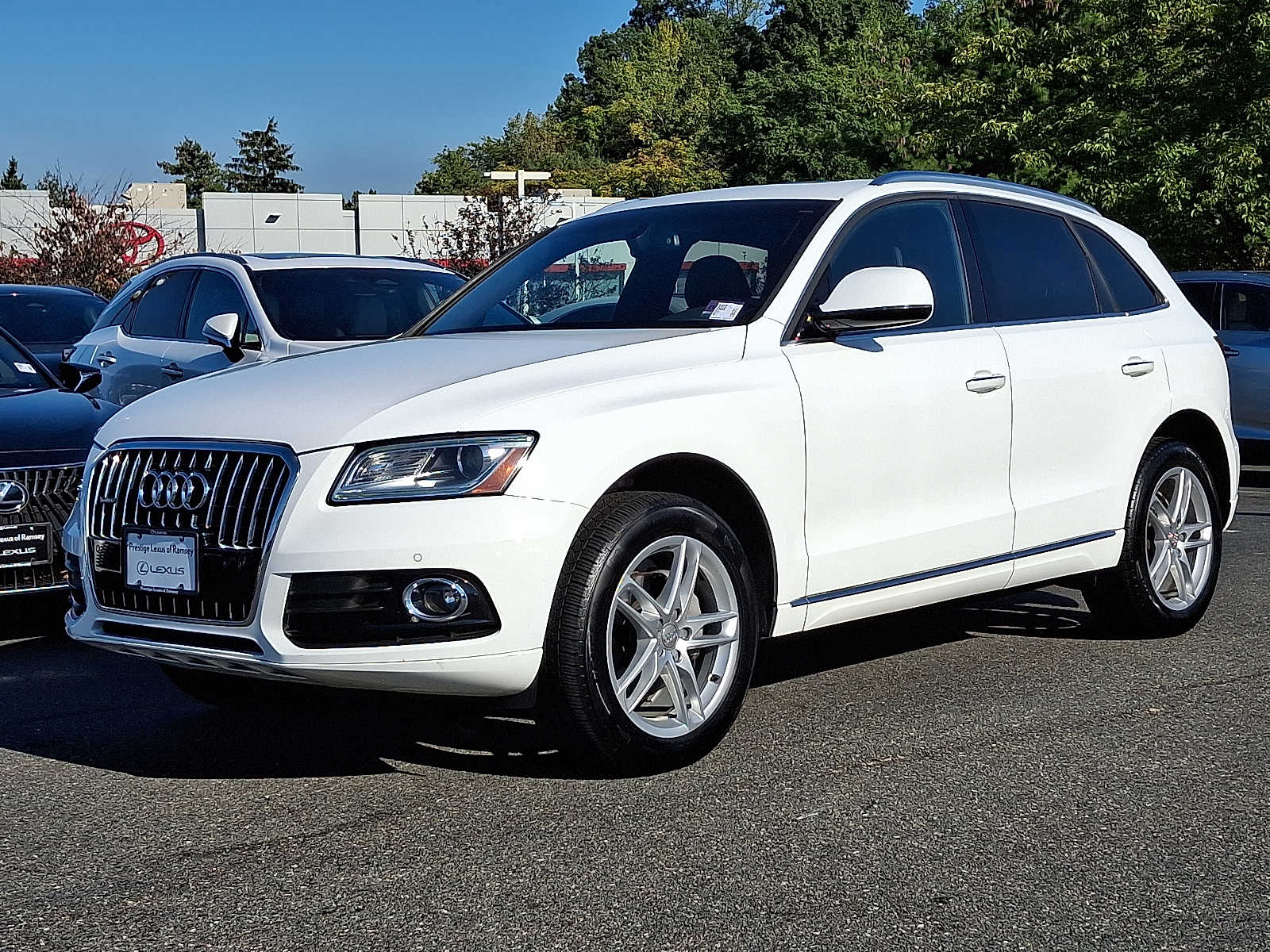 Thumbnail: 2016 Audi Q5 - 1