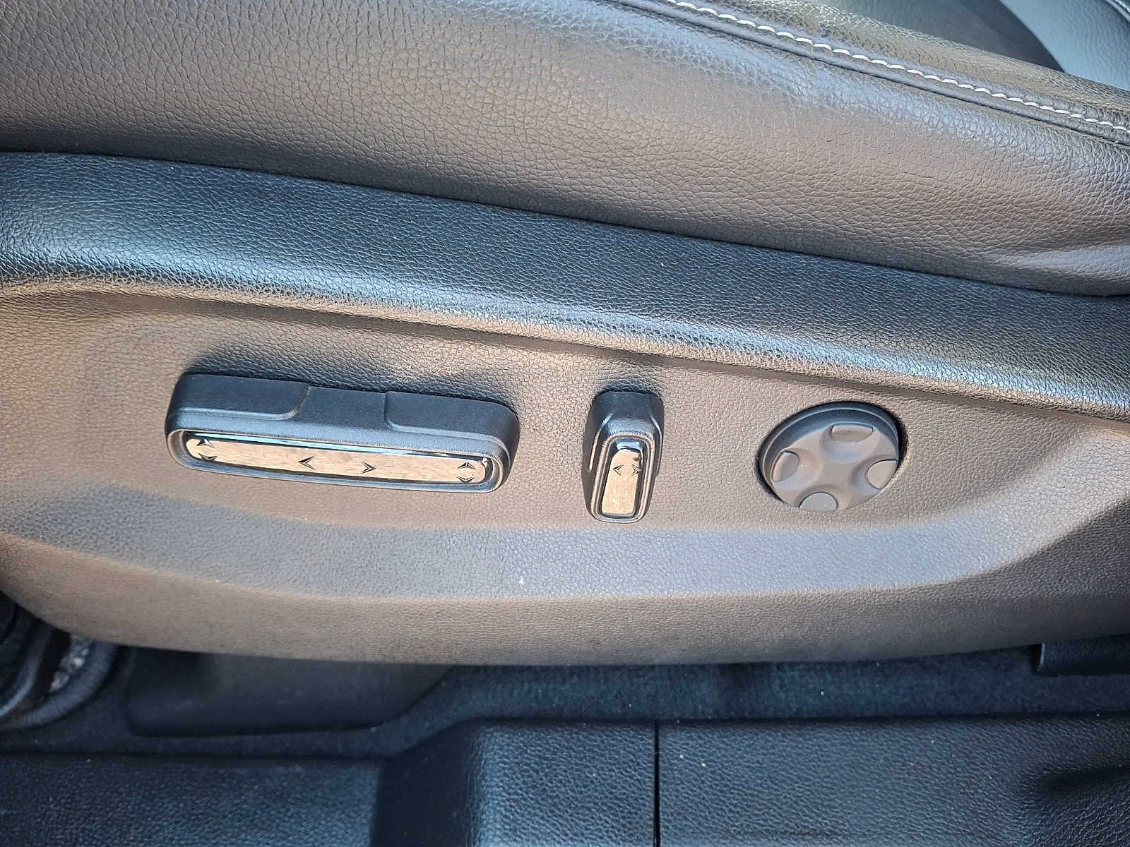 Thumbnail: 2023 Honda Odyssey - 10