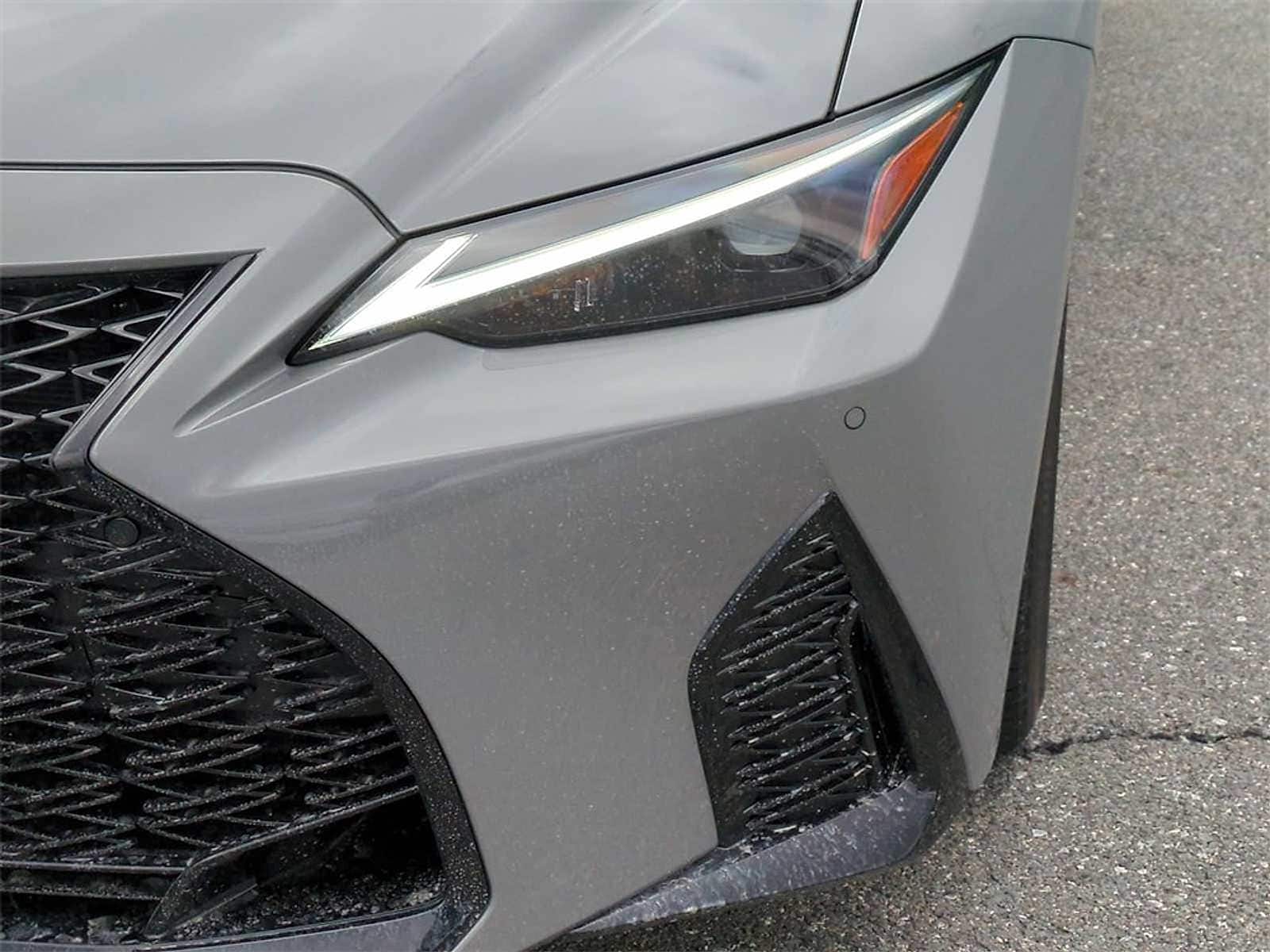 2025 Lexus IS 350 11