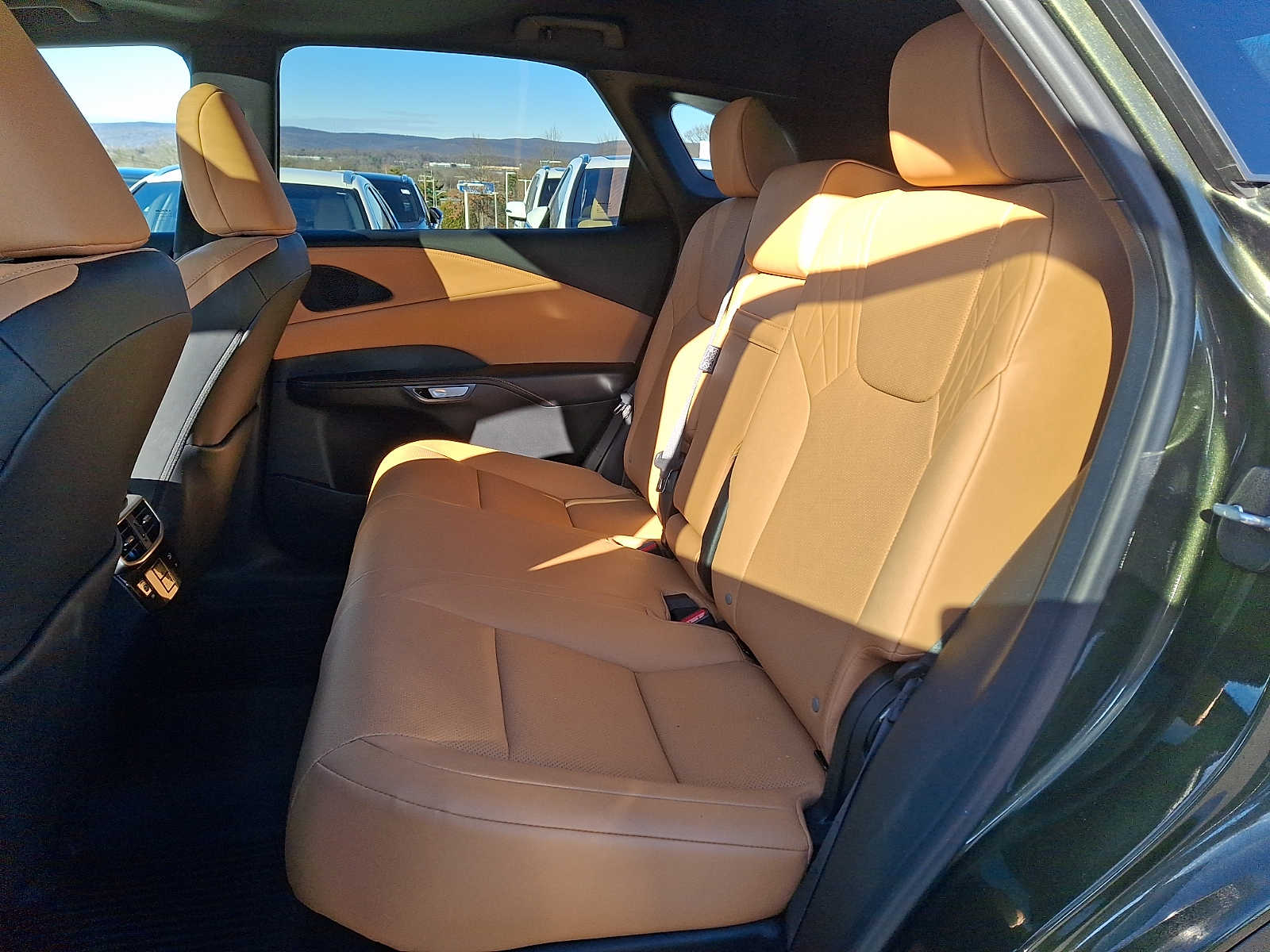 Thumbnail: 2025 Lexus RX - 7